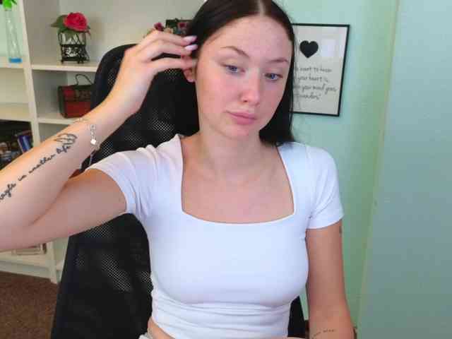 Ivanna-Rose webcam