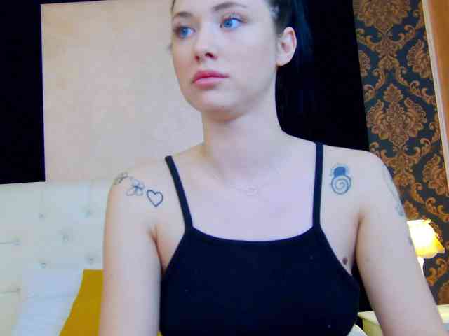 Ivanna-Rose webcam