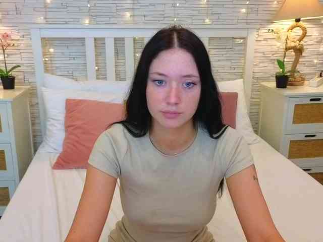 Ivanna-Rose webcam