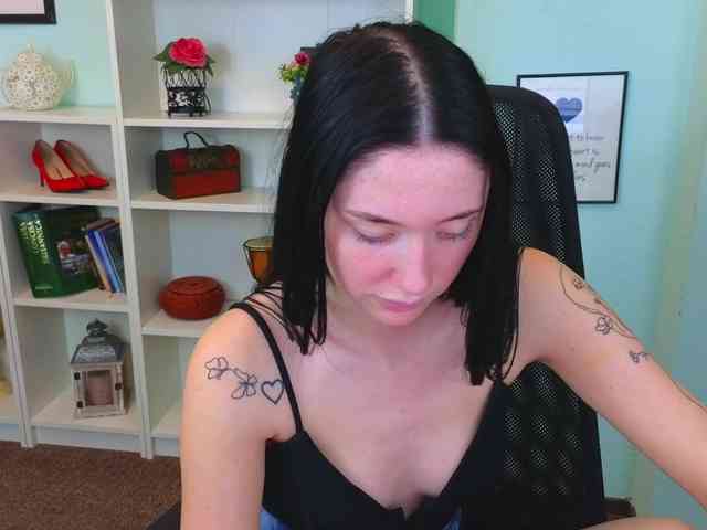 Ivanna-Rose webcam