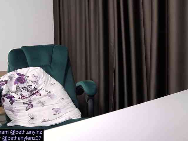 BethanyLenz webcam