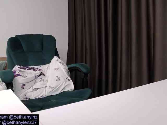 BethanyLenz webcam