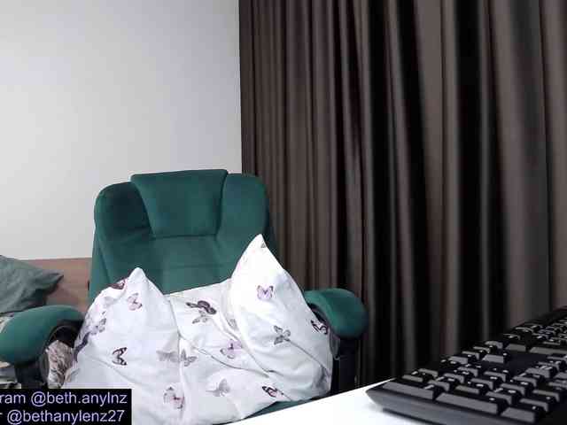 BethanyLenz webcam