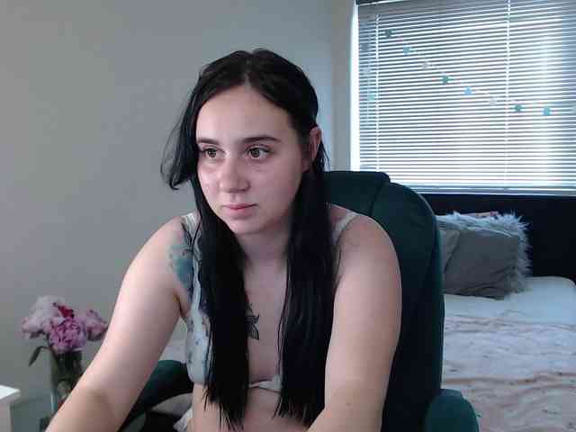 BethanyLenz webcam
