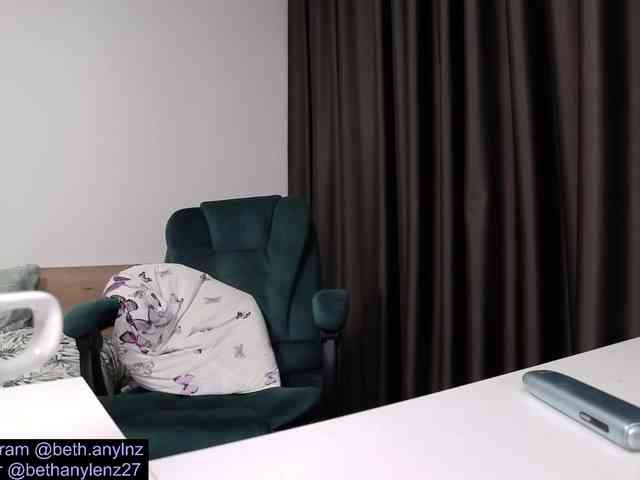 BethanyLenz webcam