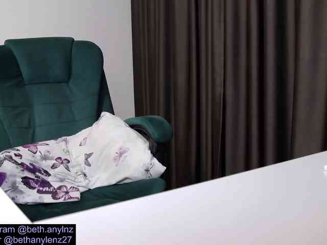 BethanyLenz webcam