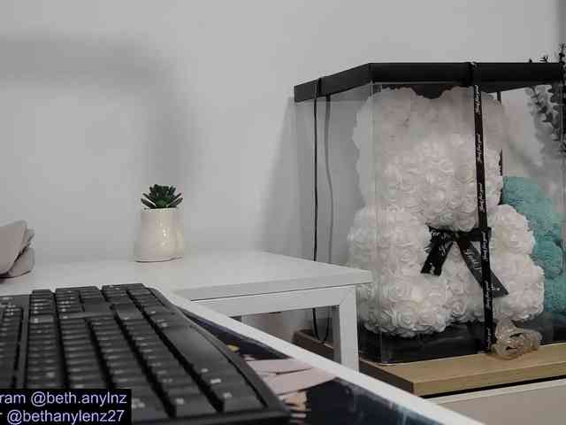 BethanyLenz webcam