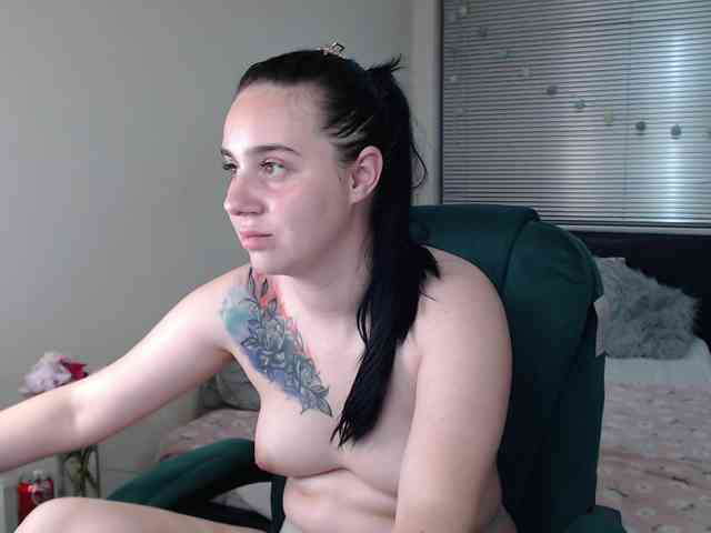 BethanyLenz webcam