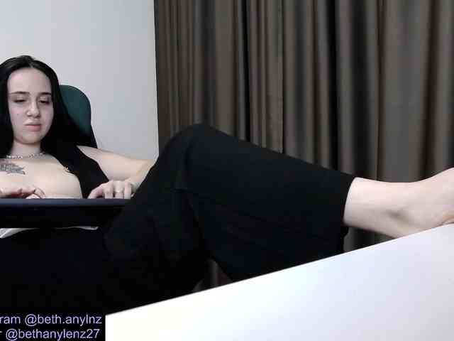 BethanyLenz webcam