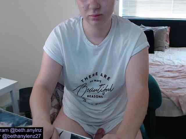 BethanyLenz webcam