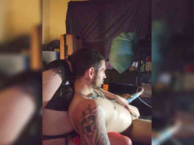 NaughtyLilChanel webcam