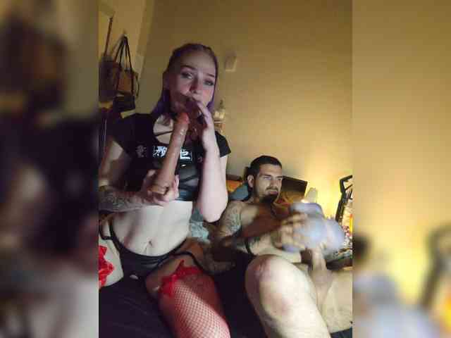 NaughtyLilChanel webcam