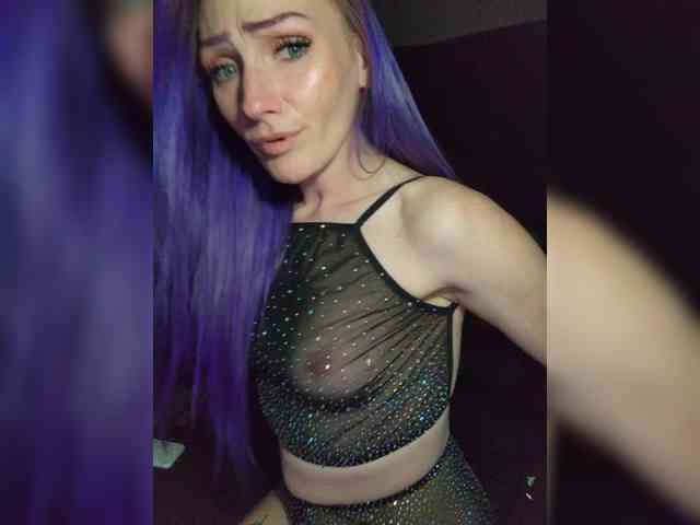 NaughtyLilChanel webcam