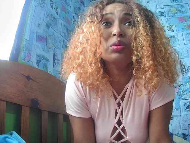 Babylove22 webcam