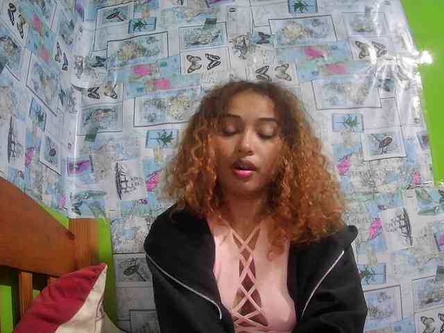 Babylove22 webcam
