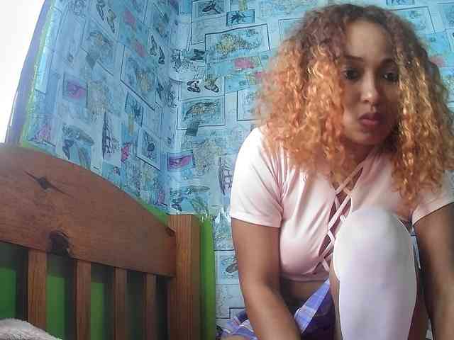 Babylove22 webcam