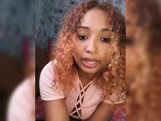 Babylove22 webcam