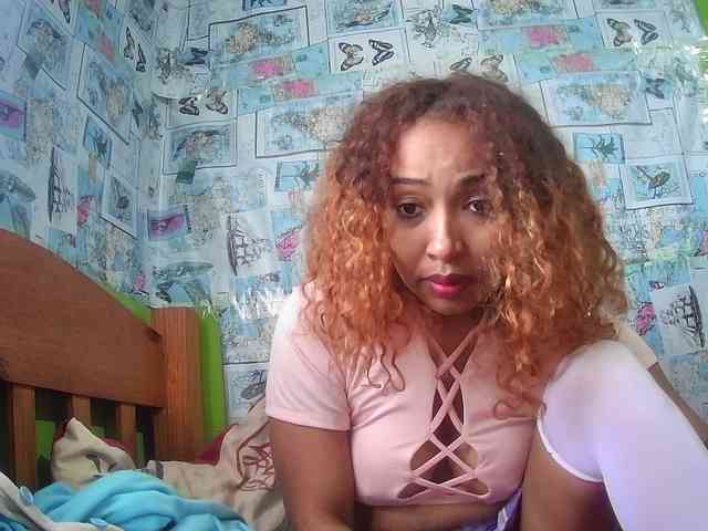 Babylove22 webcam