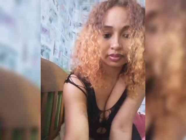 Babylove22 webcam
