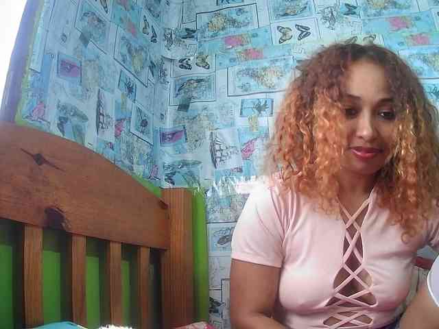 Babylove22 webcam