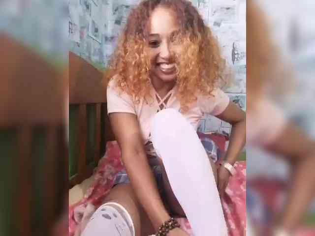 Babylove22 webcam