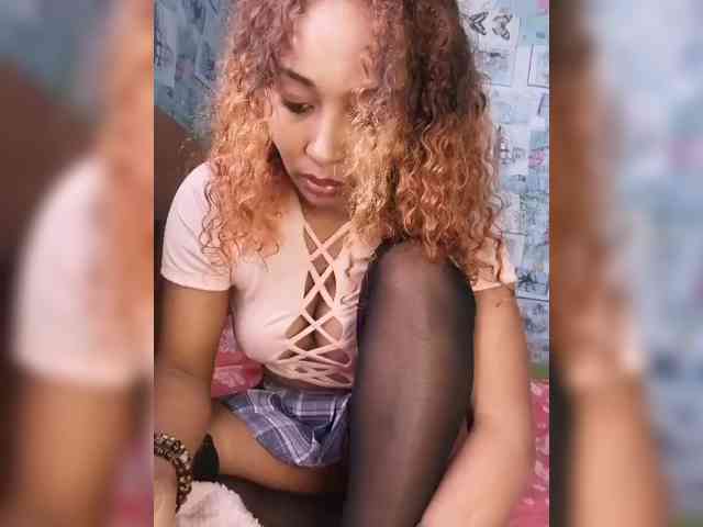 Babylove22 webcam