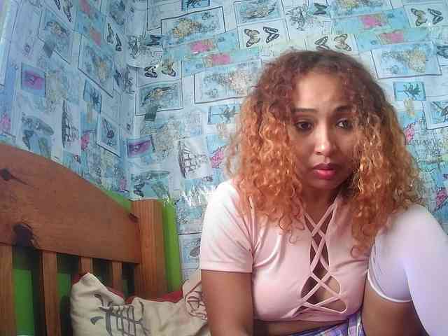 Babylove22 webcam