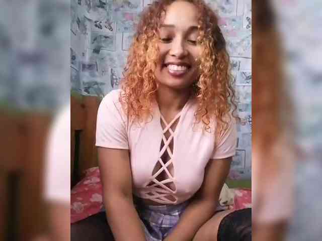 Babylove22 webcam