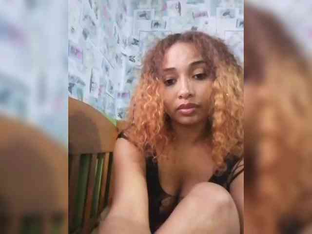Babylove22 webcam