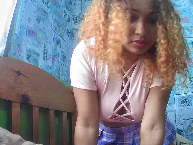 Babylove22 webcam