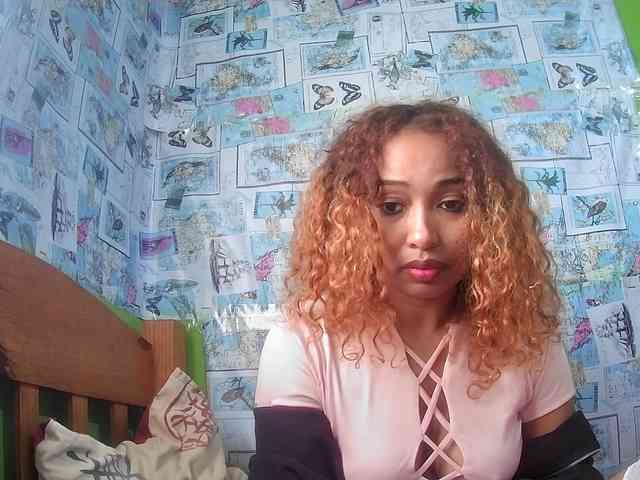 Babylove22 webcam