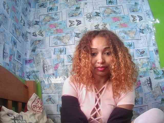 Babylove22 webcam