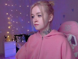 NaughtyMable Porn Show