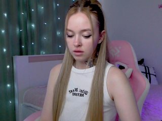 NaughtyMable Porn Show