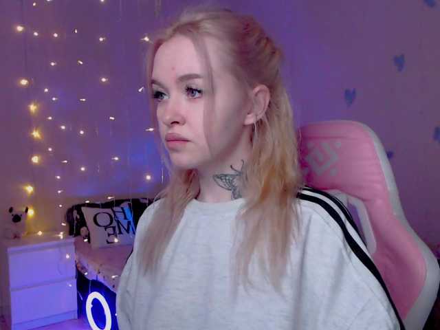 NaughtyMable's BongaCams show and profile