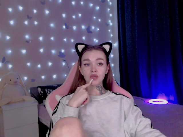 NaughtyMable's BongaCams show and profile