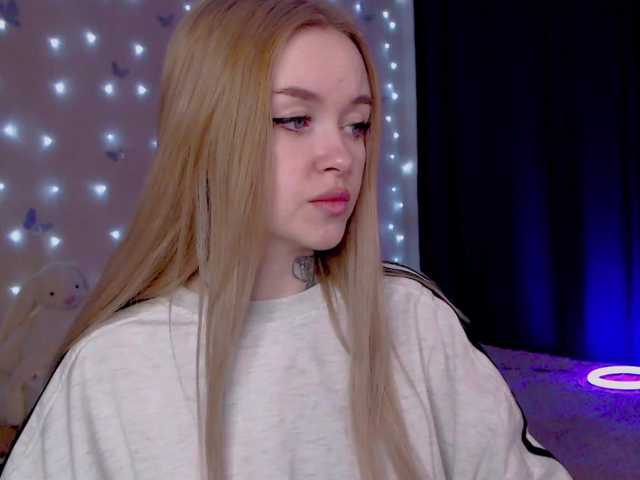 NaughtyMable's BongaCams show and profile