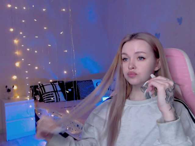 NaughtyMable's BongaCams show and profile