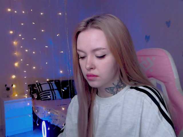 NaughtyMable's BongaCams show and profile