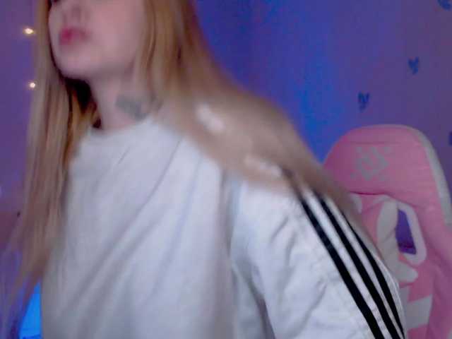 NaughtyMable's BongaCams show and profile