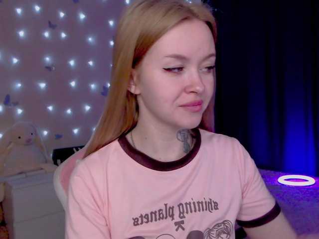 NaughtyMable's BongaCams show and profile