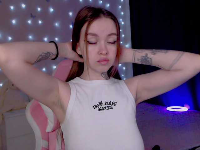 NaughtyMable's BongaCams show and profile