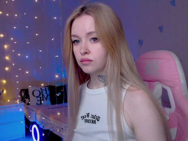 NaughtyMable's BongaCams show and profile