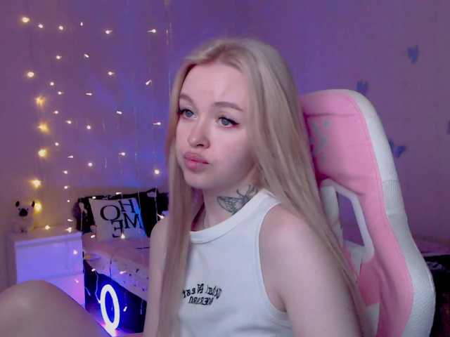 NaughtyMable's BongaCams show and profile