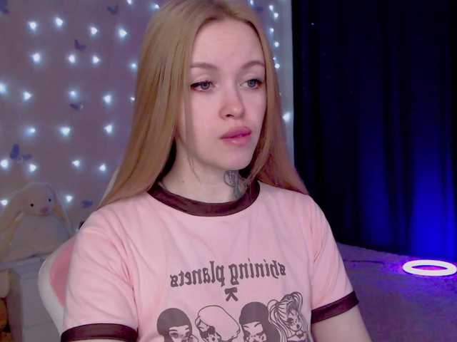 NaughtyMable's BongaCams show and profile