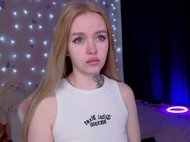 NaughtyMable's BongaCams show and profile