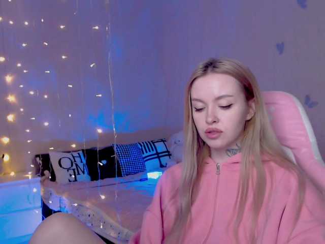 NaughtyMable's BongaCams show and profile