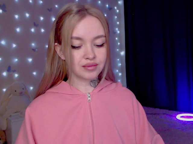 NaughtyMable's BongaCams show and profile