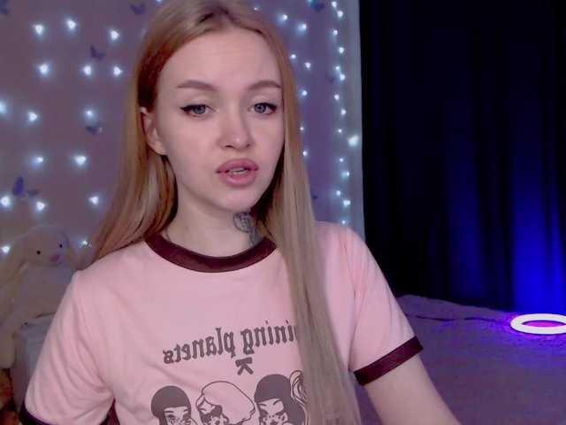 NaughtyMable's BongaCams show and profile