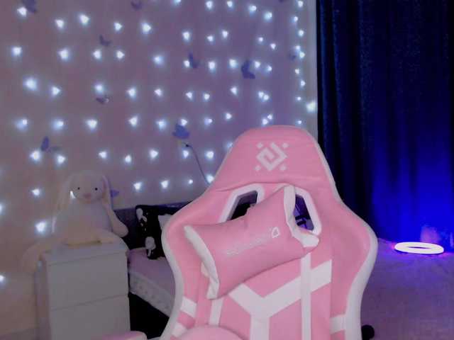 NaughtyMable's BongaCams show and profile